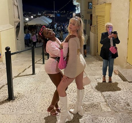 Sarah Anne Hooper estrella porno galería