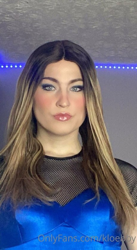 kloebby actrice chaude des photos