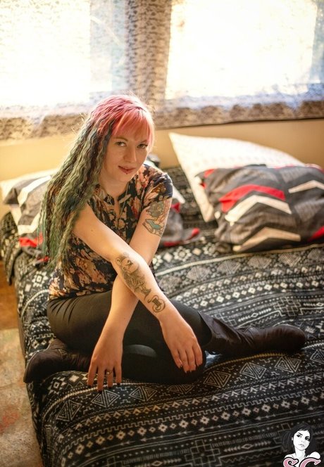 Venomousrose hermosa actriz imágenes