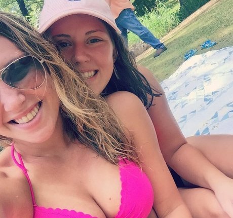 Emilee Atchley actriz erótica imagen