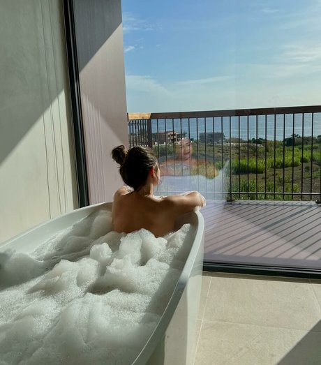 Carolina Neto star exclusive galeries