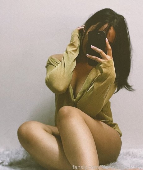 Fairy Mary modèle sexy galerie