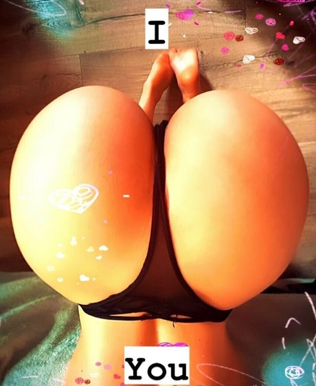 kisha kiss estrella atractiva galería