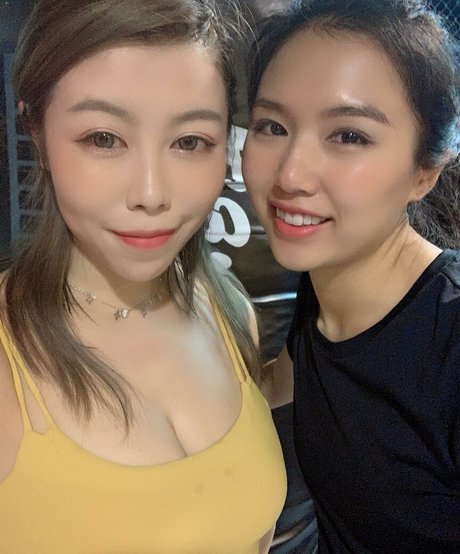 Cathy fitness actriz de desnudos foto