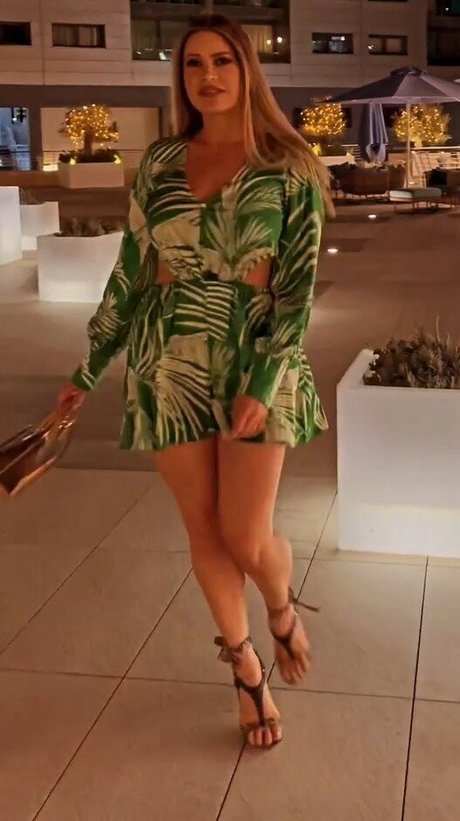 Ella Anastasiou desnudos estrella porno imagen