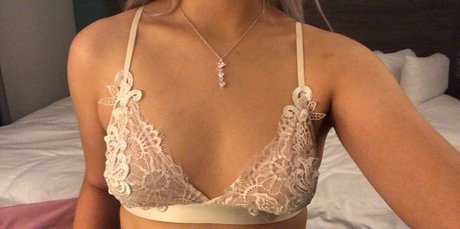 Saskia0 estrella sexy imagen