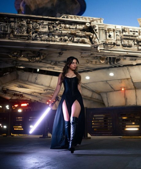 Slayeas hermosa modelo fotos