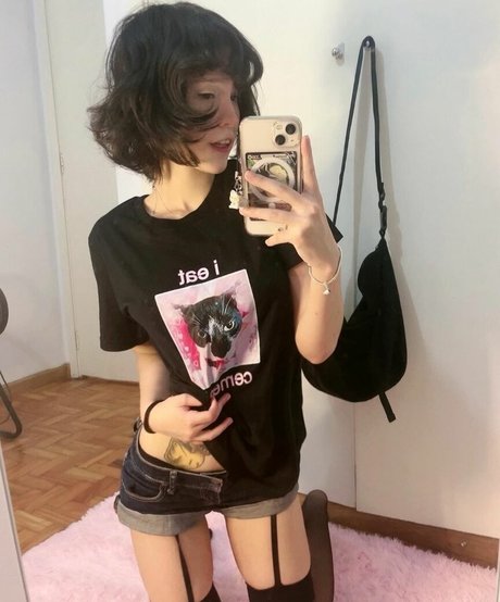 Pandemonita pornstar adult photos