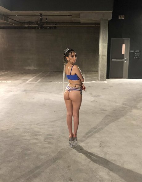 Sara Mariam actrice de nus des photos