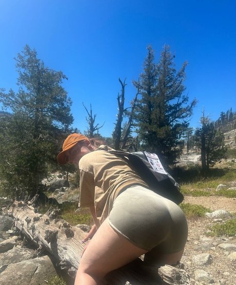 Adorablelilli bonita actriz galería