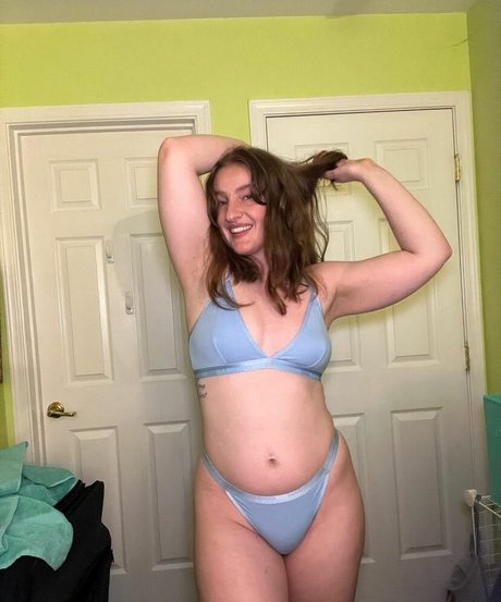 Adorablelilli actrice photo