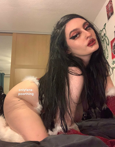 poorthing star du porno gratuit des photos