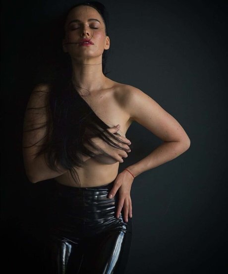 Dasha Astafieva modèle gratuit archive