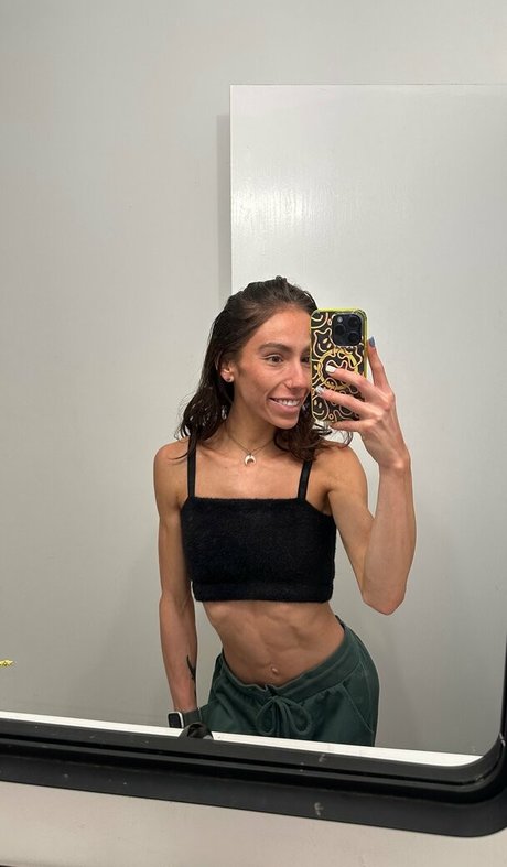 chatte blanche onlyfans sexy en haute qualité img