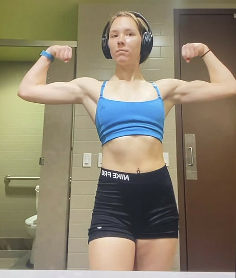 Makayla Turner modelo bonita imágenes