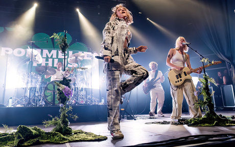 Pommelien Thijs actriz de desnudos imágenes