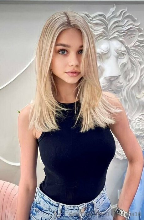 lill milana18 étoile adulte galerie