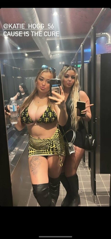 BustyMia E linda estrella imagen