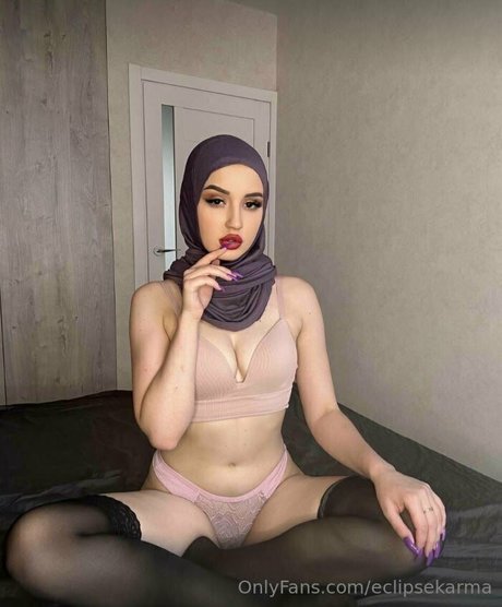 eclipsekarma perfect model image