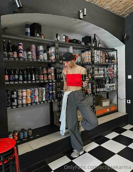 eclipsekarma star adult photo