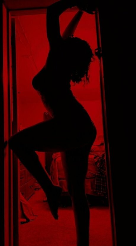 sierrablack actriz atractiva imagen