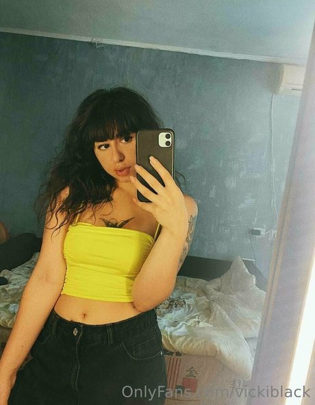 vickiblack modèle de sexe photos