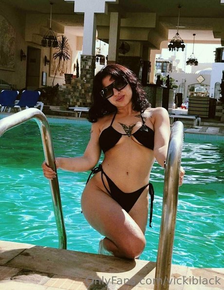 vickiblack hermosa estrella foto