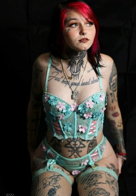 Etherealxlilith sexy model galleries