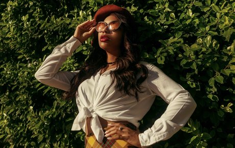 Mica Burton xxx estrella porno galería