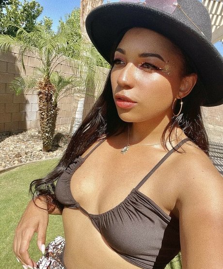 Mica Burton estrella perfecta imágenes