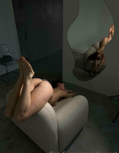 nikawest modelo hd foto