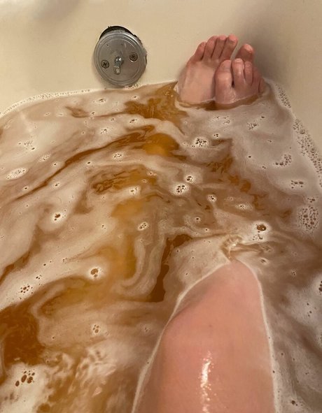 petitesweettreat estrella caliente imagen