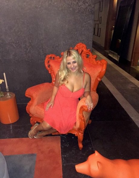 Jackie K buena estrella porno galería