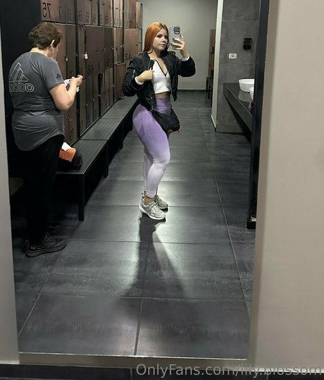 lily blossom arte estelar imagen