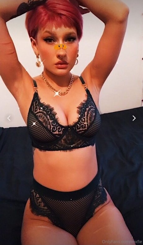 bhadxbambii actrice de grande qualité des photos