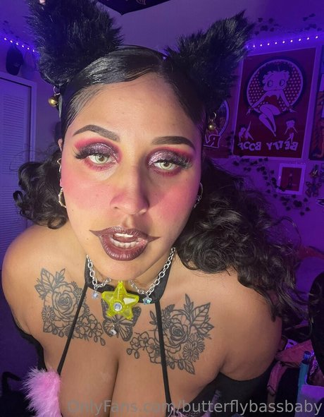 butterflybassbaby bonita estrella porno galería