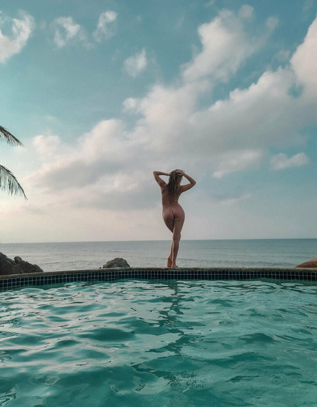 adiraallure actriz xxx recopilación