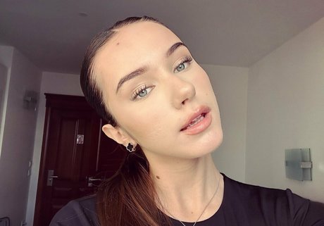 alisagrey vip modèle joli images