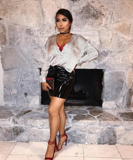 Wendy Alcala modelo sexual imágenes