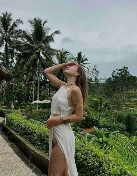 isabelaevans star top photos