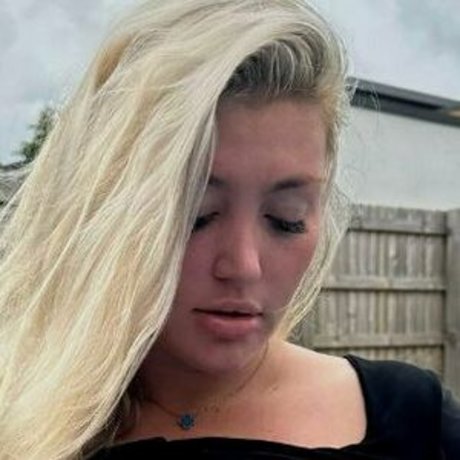 Lucy Nicholson estrella porno perfecta imágenes