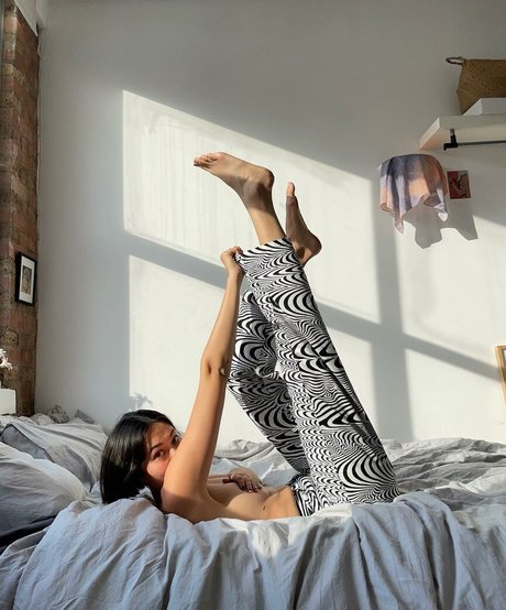 Bridget Gao Hollitt star du porno gratuit images