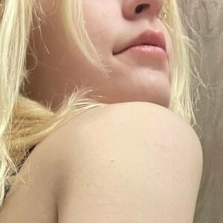 tatsandtunez actriz desnuda recopilación