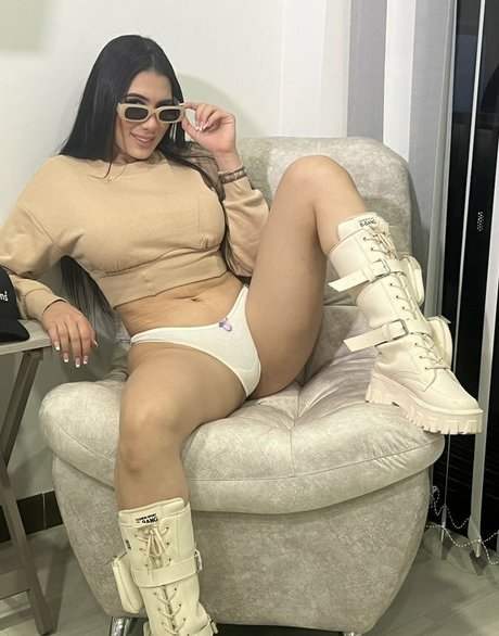 Ambar Prada actress photo