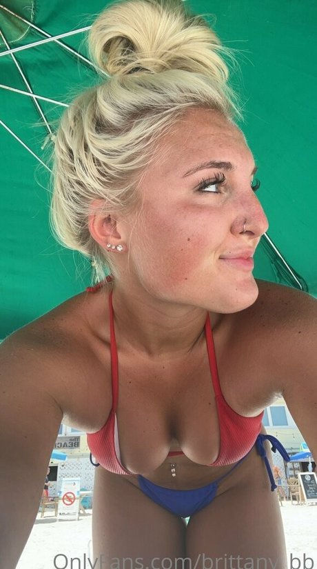 Brittany bb actrice xxx galerie
