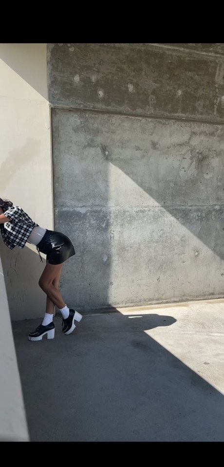 Official Anaiis modelo bonita imágenes