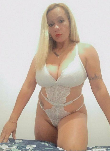 honey buns1 jolie actrice photos