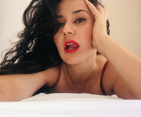 vicktoriabluefree actress img