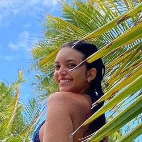 Debora Aladim estrella porno sexy foto