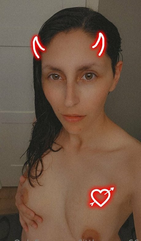 littleeevee66 model perfect pictures